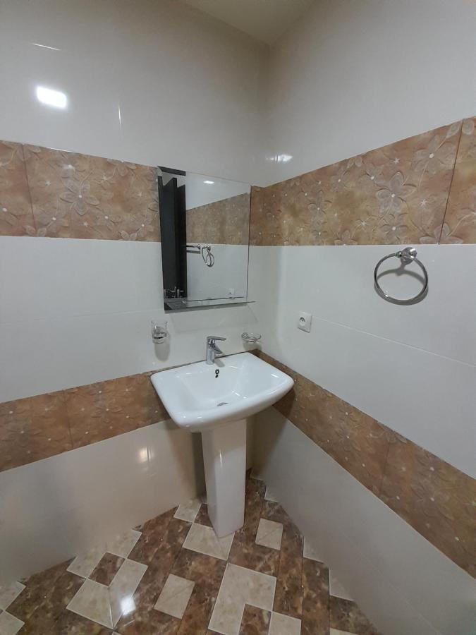 Art Guest House In Kaskad Jerevan Rom bilde