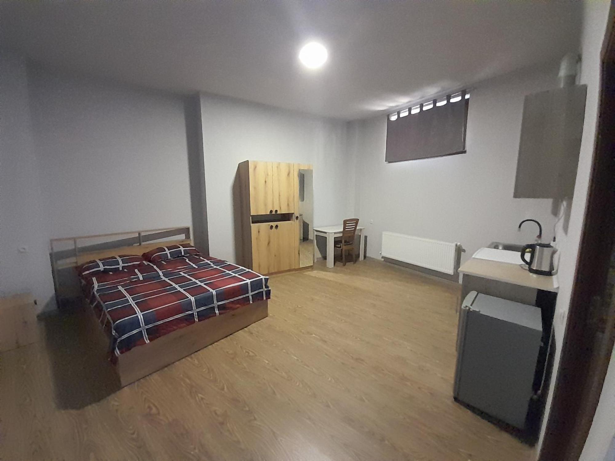 Art Guest House In Kaskad Jerevan Rom bilde