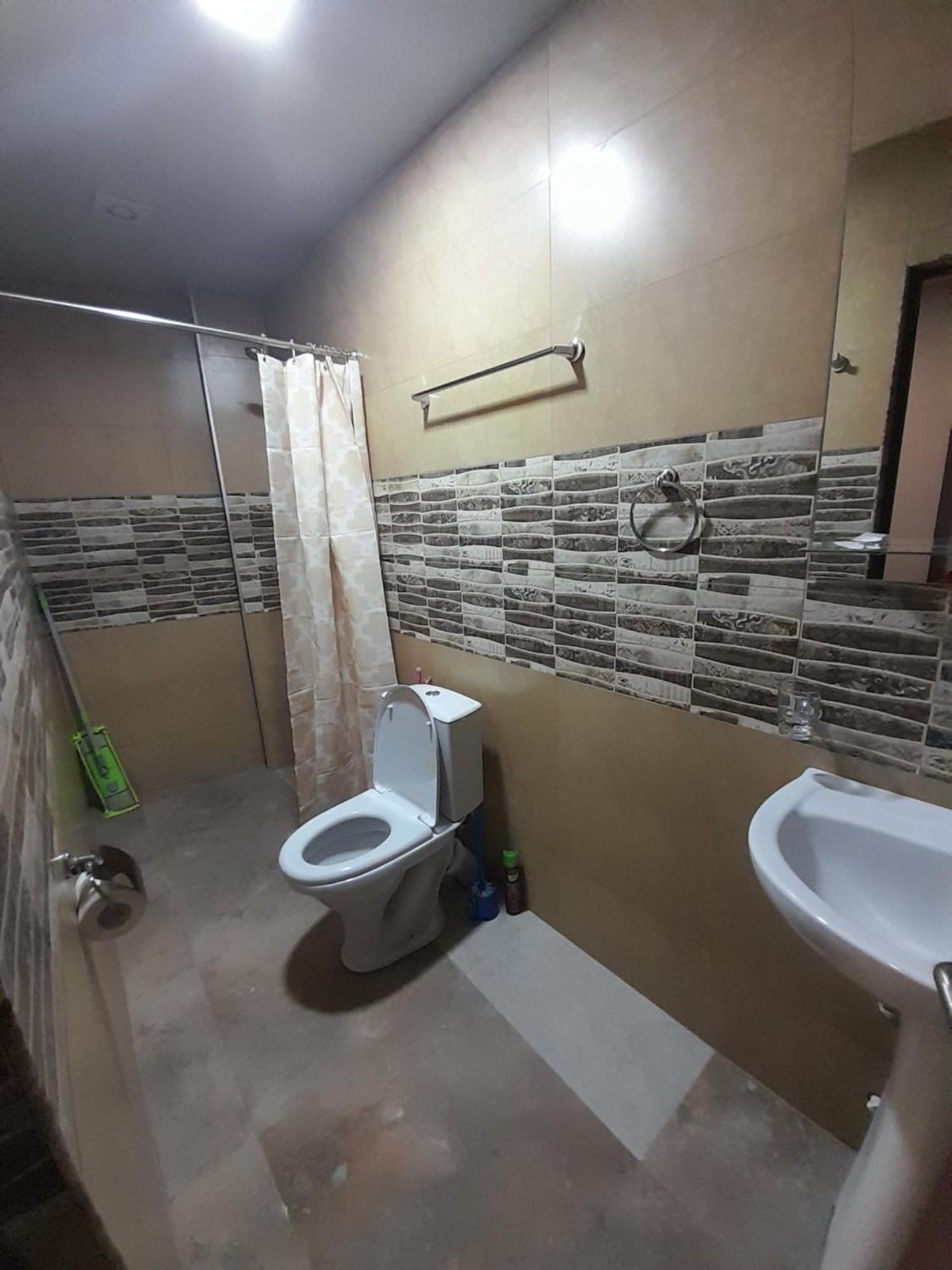 Art Guest House In Kaskad Jerevan Rom bilde